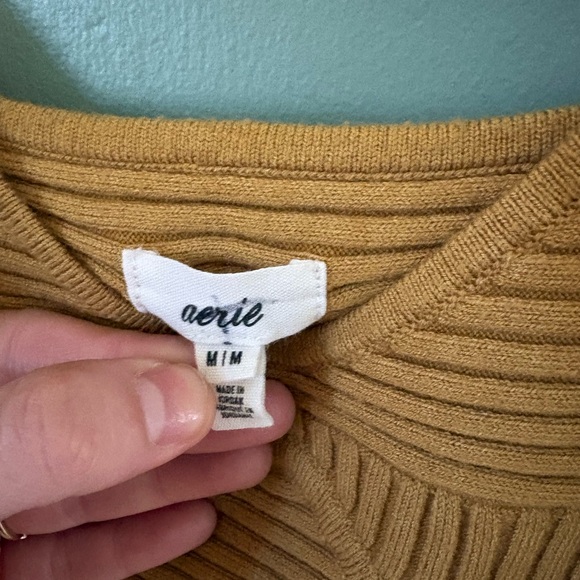 Aerie Mustard Ribbed knit crop top - Picture 4 of 4
